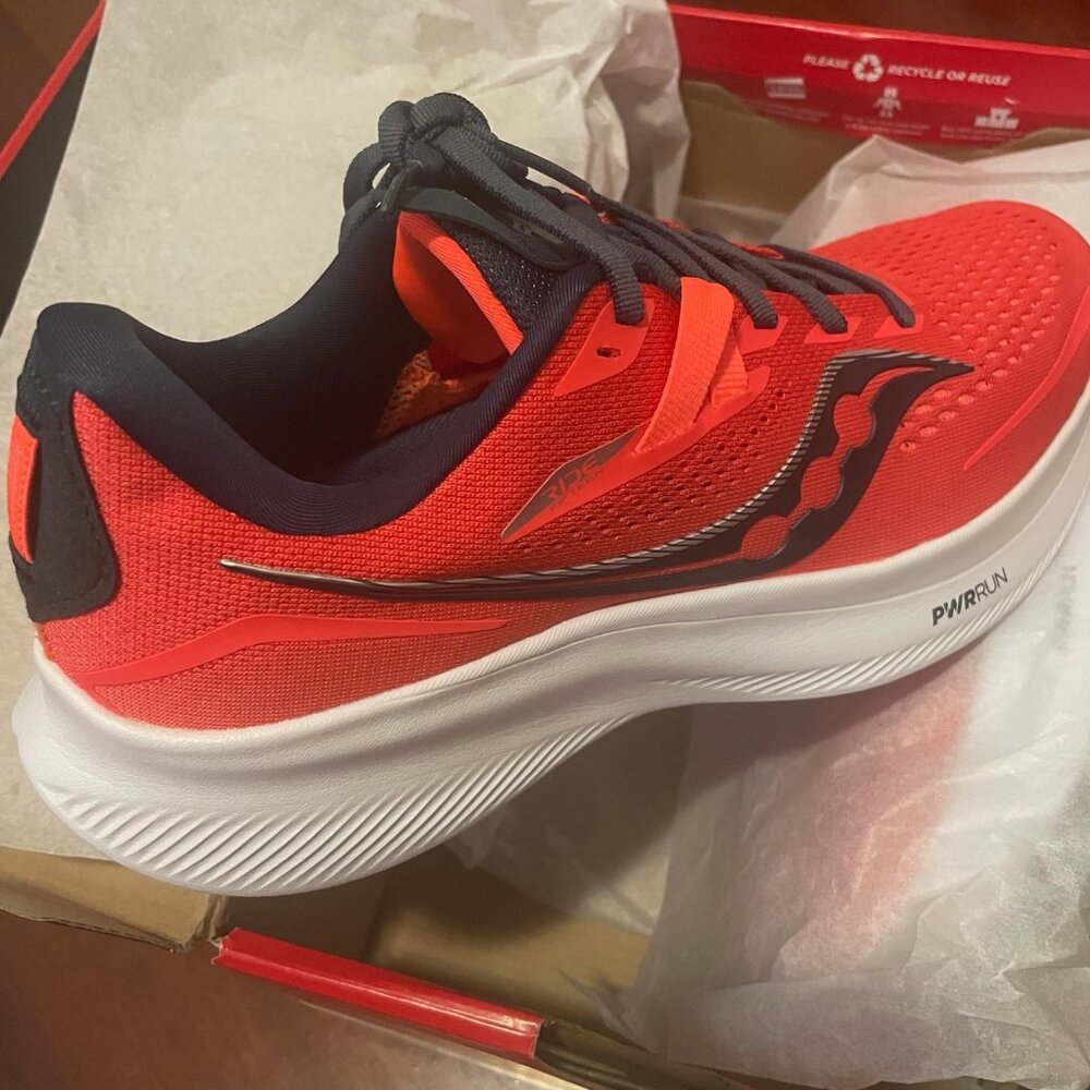 Saucony Women's Ride 15 Running Shoe SIZE 9(BrandNew-OriginalBox)